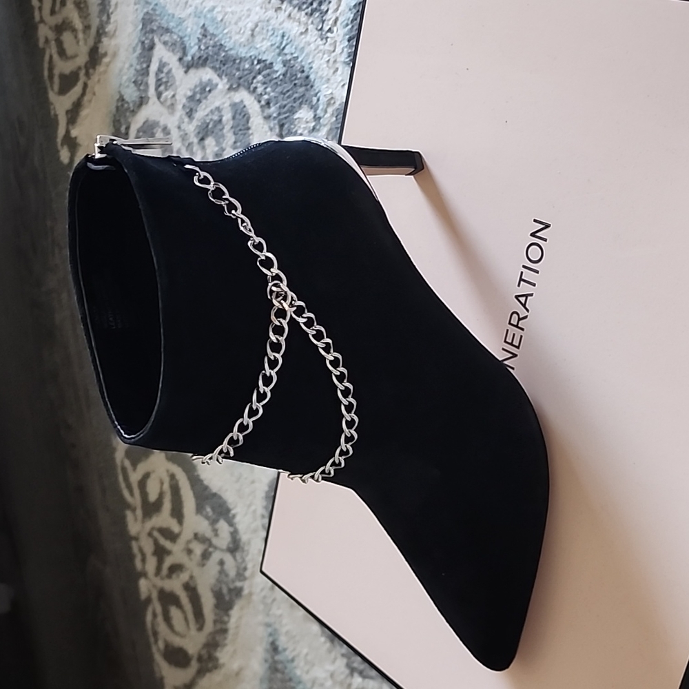 Brand New!! BCBGeneration heels boots